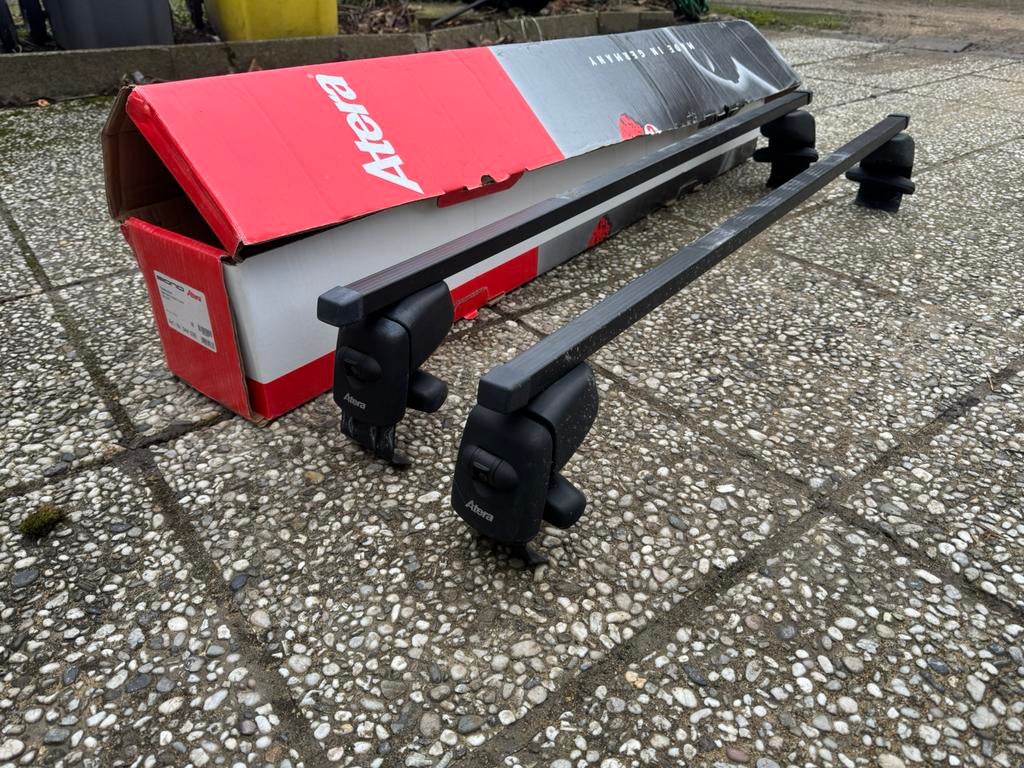Astra k Sports Tourer dakdragers Atera, Ophalen, Gebruikt