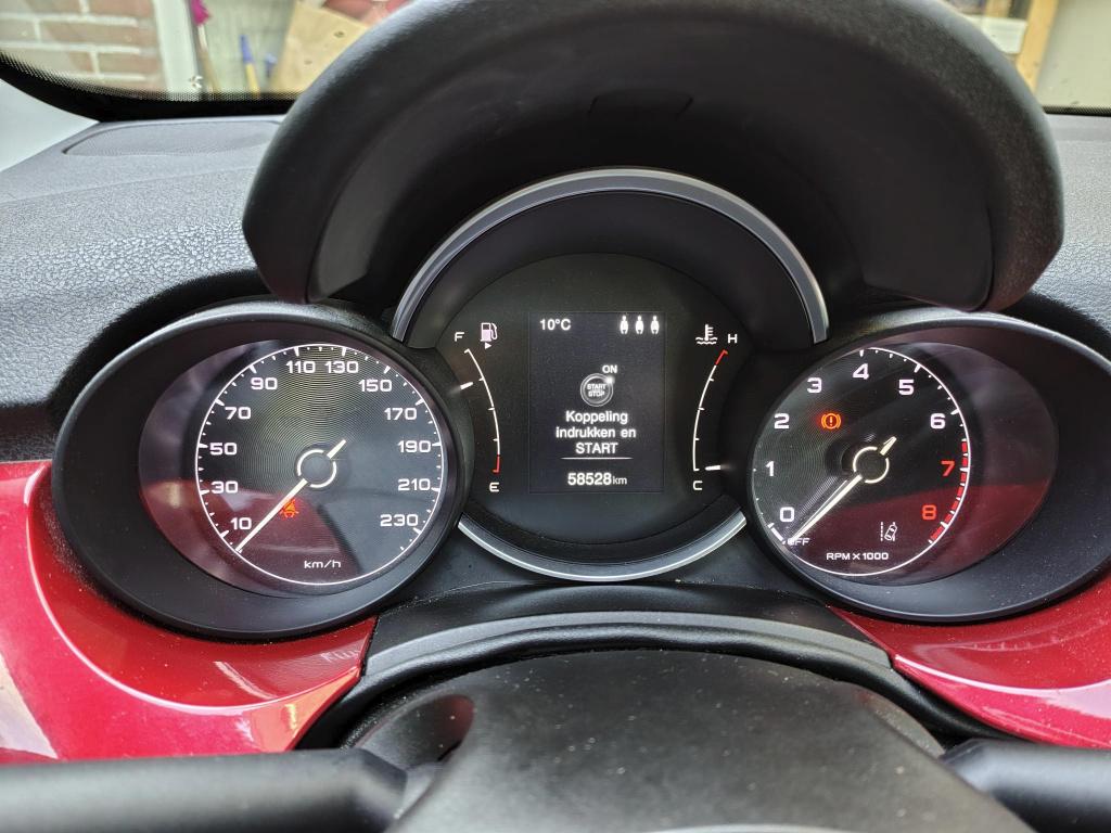 FIAT 500X Rood 2019 120PK 58528 Km, Auto's, 1600 cc, 500X, Handgeschakeld, 5 deurs