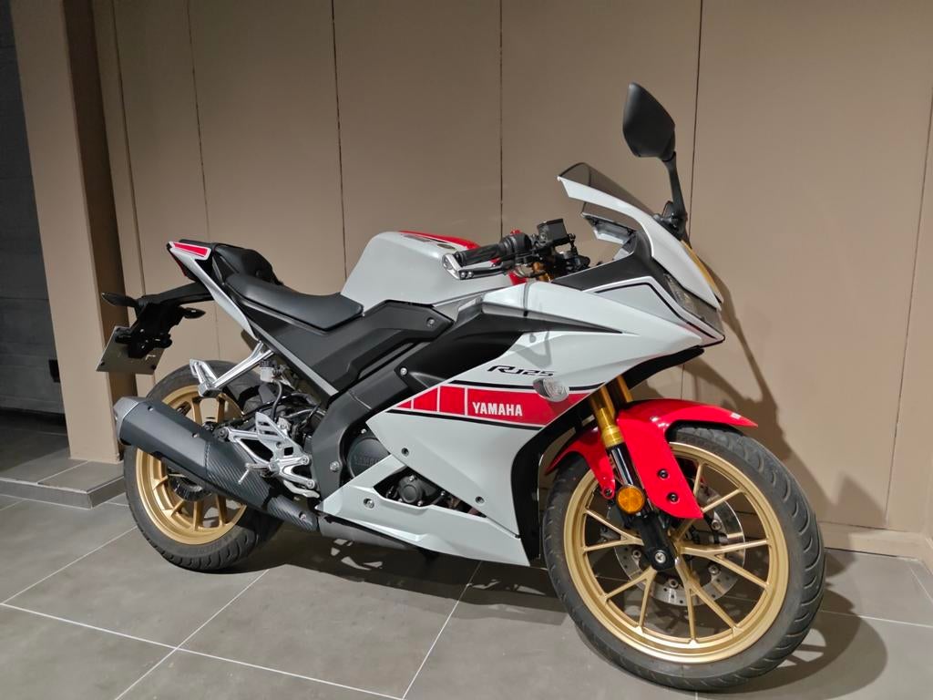 Yamaha YZF125R 60 anniversary !!, Sport, 125 cc, 11 kW of minder, Handgeschakeld