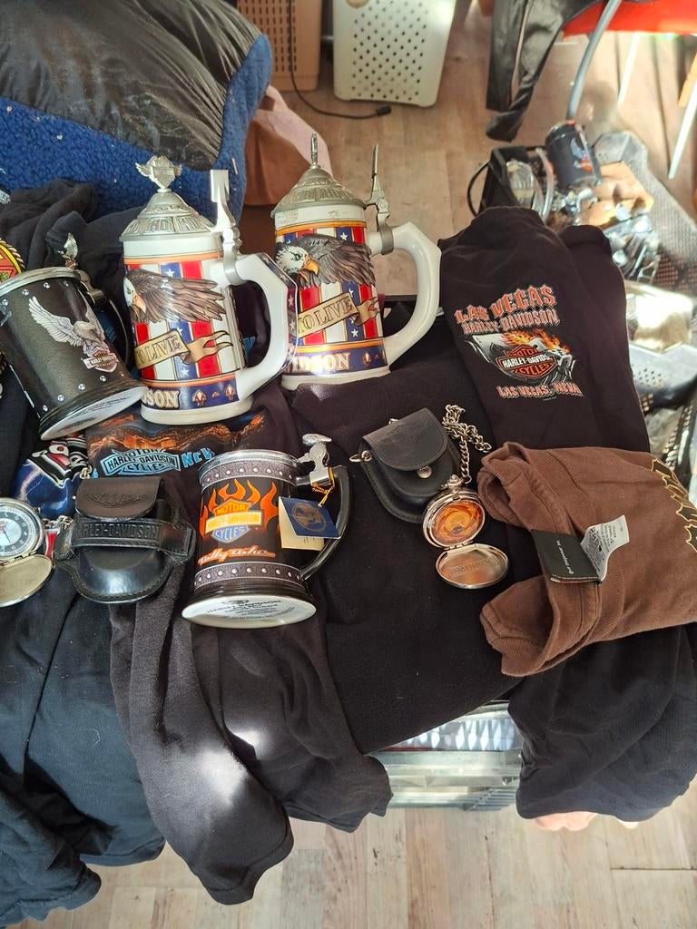 Harley davidson onderdelen., Ophalen