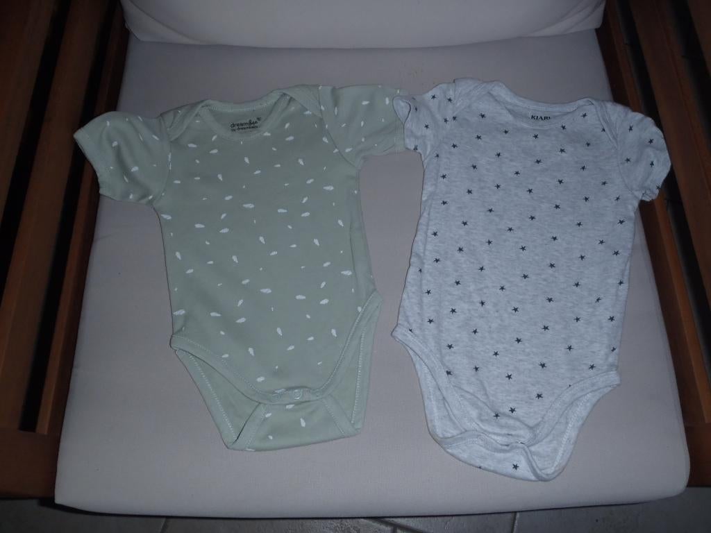1 lot de 2 body taille 68, Enfants & Bébés, Enlèvement, Comme neuf, Garçon ou Fille, Vêtements de nuit ou Sous-vêtements