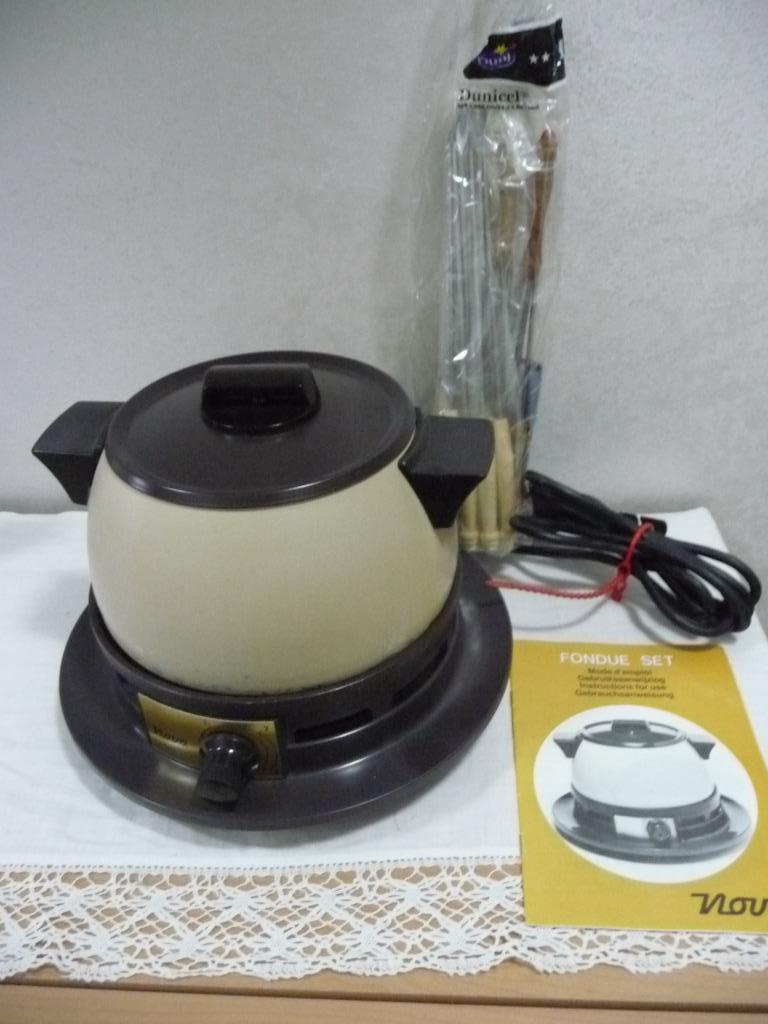 appareil à fondue Nova, Enlèvement, Utilisé, Électrique, Service à fondue