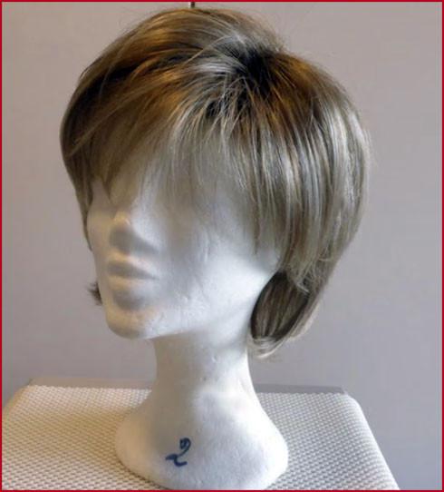 2 nouvelles perruques pour femmes (bonne affaire !), Enlèvement ou Envoi, Neuf, Perruque ou Extension de cheveux