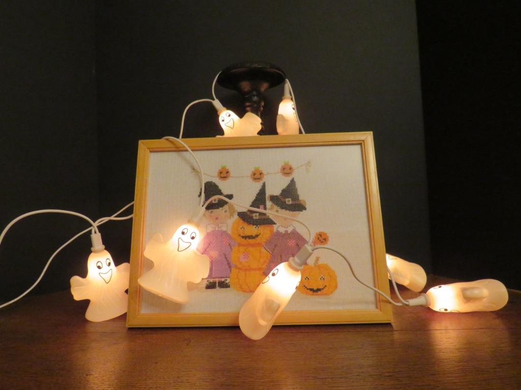Petit cadre points de croix Halloween, Enlèvement ou Envoi, Neuf, Broderies à la main, Autres types