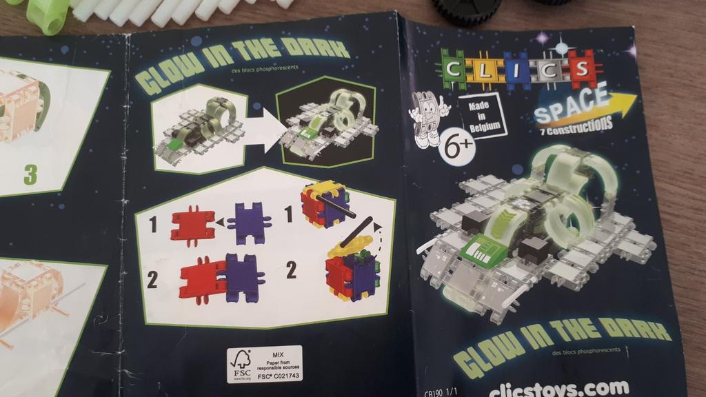 Clics Space - glow in the dark, Ophalen, Zo goed als nieuw