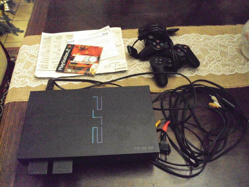 playstation 2 met toebehoren, Games en Spelcomputers, Ophalen, Gebruikt, 2 spelers, Eén computer