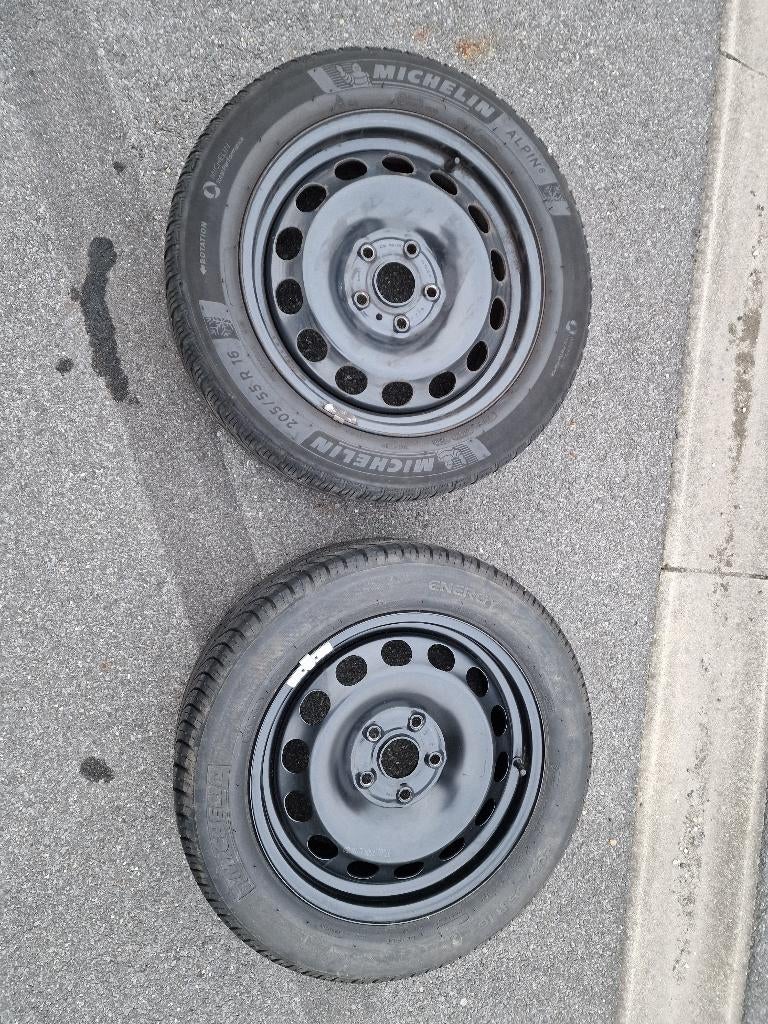 2 originele stalen velgen voor vw golf 6 7 8 en audi A3, Auto-onderdelen, Banden en Velgen, Banden en Velgen, 16 inch, 205 mm