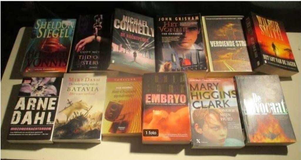 12 Prima Thriller Boeken, Boeken, Ophalen of Verzenden, Zo goed als nieuw