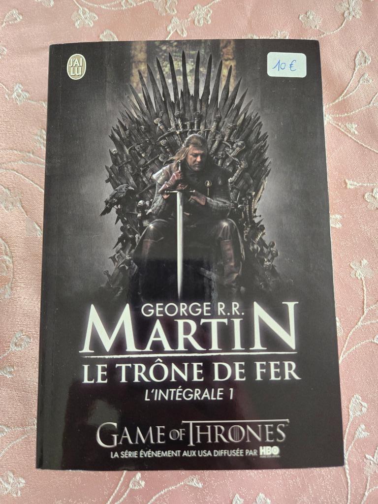Livre R.R. Martin - Le trône de fer - Intégrale 1, Livres, Enlèvement, Neuf