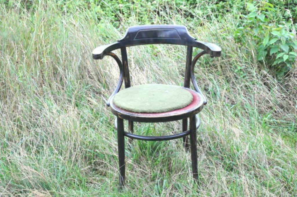 § chaise d'officier, Enlèvement