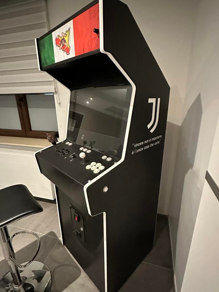 Arcade jeux, Ophalen, Zo goed als nieuw