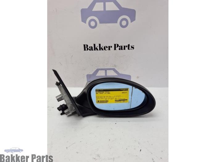 Rétroviseur extérieur droit d'un BMW 1-Serie, Autos : Pièces & Accessoires, Rétroviseurs, BMW, Utilisé, 3 mois de garantie