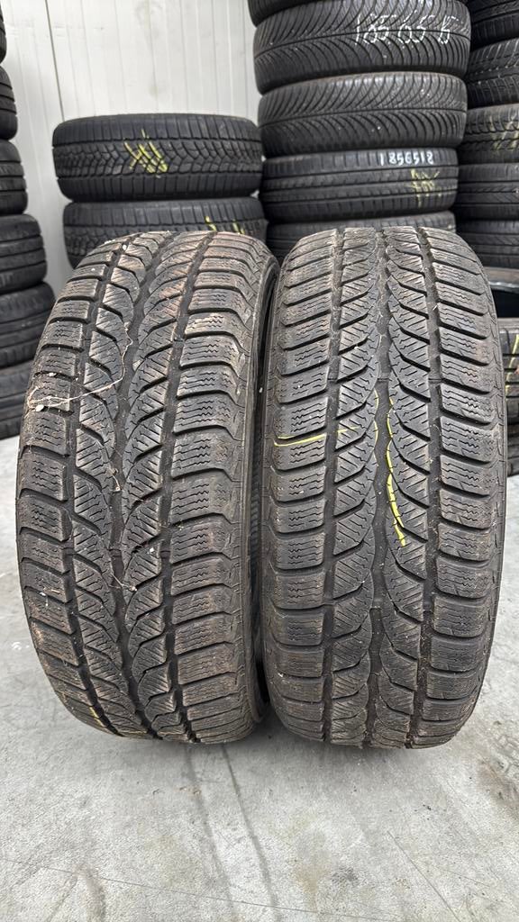 1955515 195/55R15 winter merk Uniroyal, Ophalen