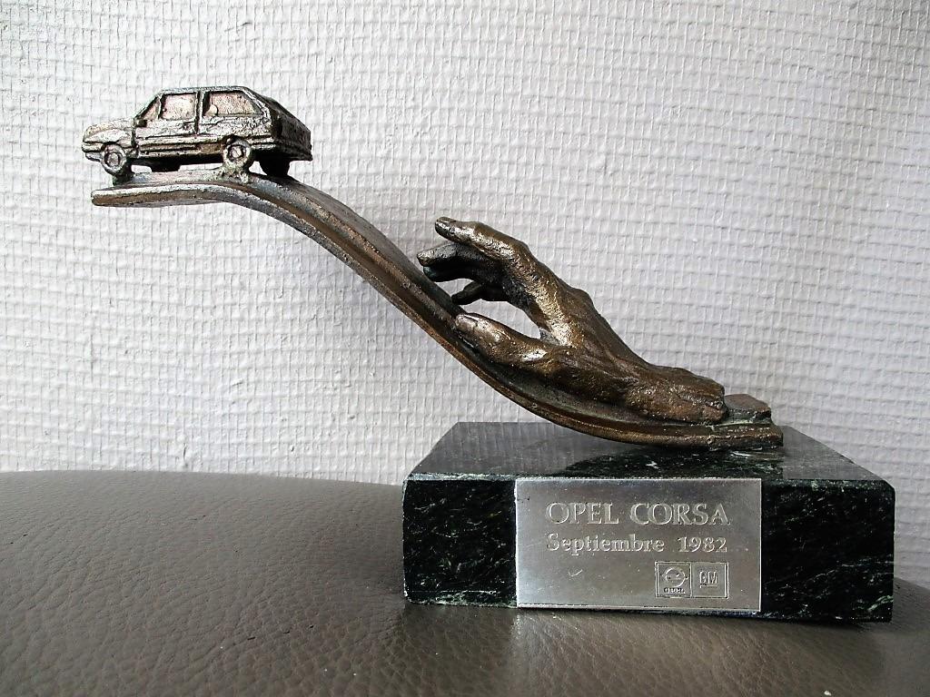bronze  Santiago Calatrava – Opel Corsa (1982), Enlèvement ou Envoi