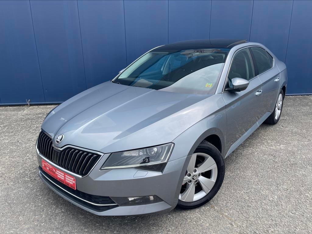 Skoda Superb 1.6 TDI Euro6 Gps 2016 Gps Open Dak, Auto's, Voorwielaandrijving, Stof, 4 cilinders, Bedrijf