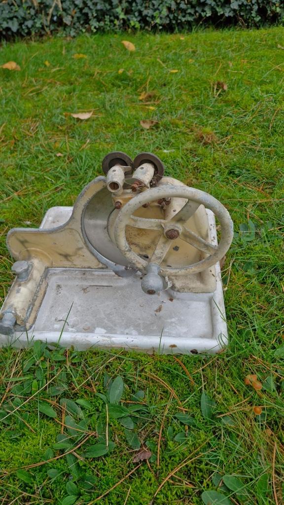 Snijmachine kaas en vleeswaren 1930 vintage, Ophalen