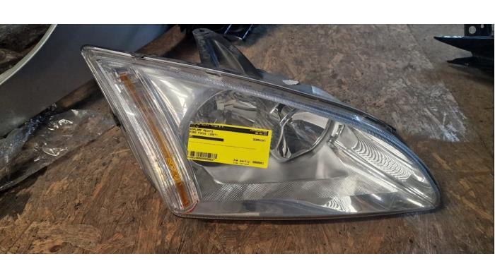 Koplamp rechts van een Ford Focus, Auto-onderdelen, Ophalen of Verzenden, 3 maanden garantie, Gebruikt, Ford