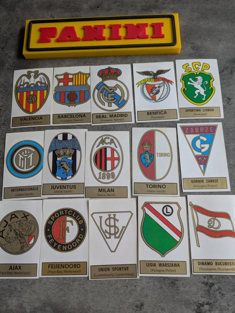 PANINI FOOTBALL 1972/73 INTERN.TEAMS badges 15X STICKER 1972, Verzenden, Zo goed als nieuw, Sticker