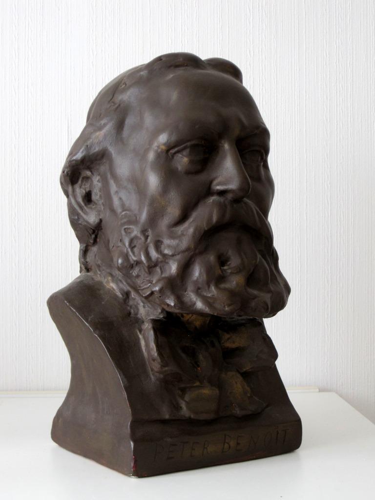 Buste de Pierre Benoît, Antiquités & Art, Enlèvement