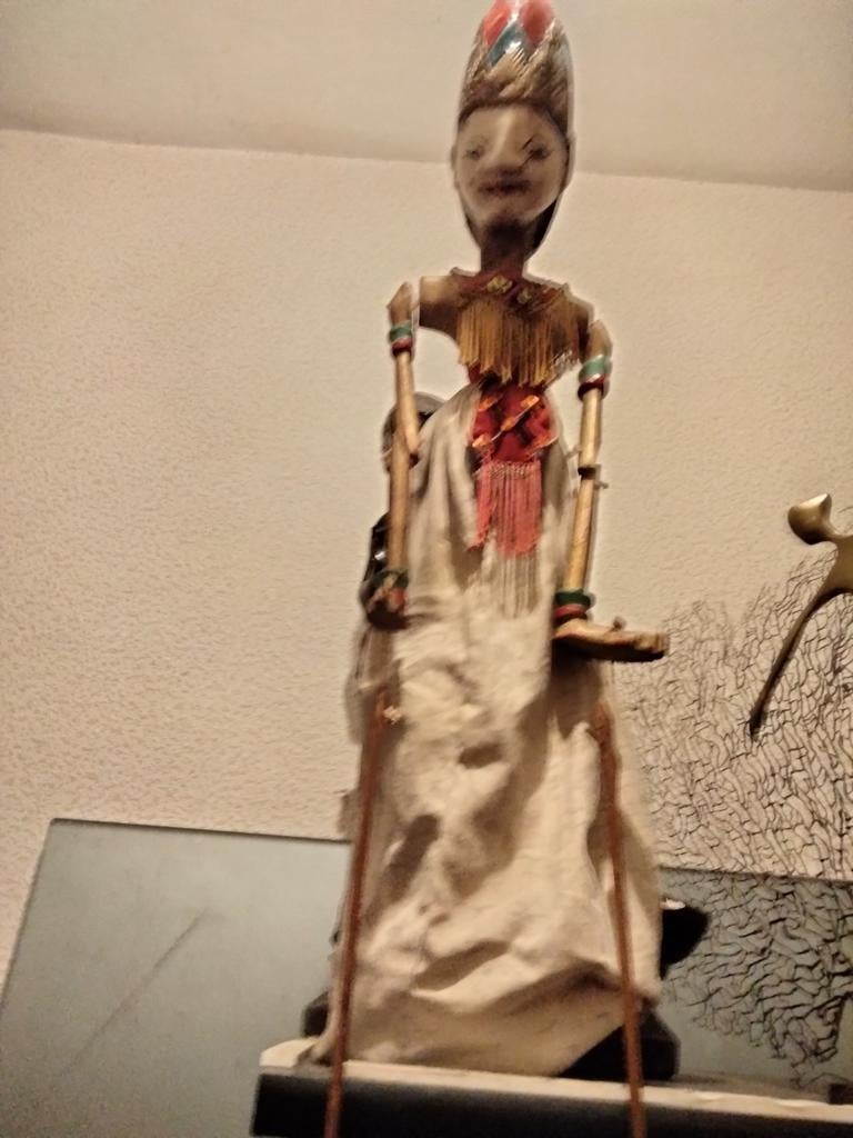 Poupée Wajong ancienne, Enlèvement ou Envoi, Comme neuf