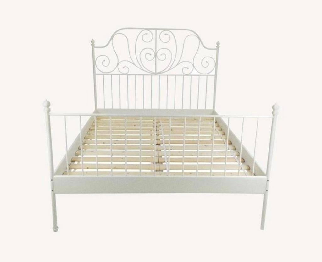 wit metalen bed 1m40 voor meisjeskamer, Huis en Inrichting, Slaapkamer | Bedden, Ophalen, Wit, 140 cm, Zo goed als nieuw