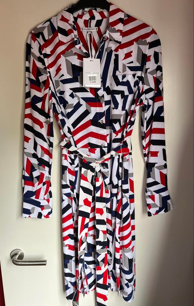 Robe-chemise New Tommy Hilfiger taille 38/40, Neuf, Enlèvement ou Envoi, Autres couleurs, Longueur genou