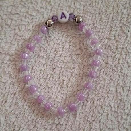 Leuke armband, Handtassen en Accessoires, Armbanden, Paars, Nieuw, Ophalen of Verzenden, Elastiek