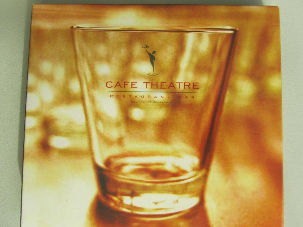 2CD CAFE THEATRE VOLUME 1 (24 tracks), CD & DVD, CD | Dance & House, Enlèvement ou Envoi, Comme neuf, Musique d'ambiance ou Lounge