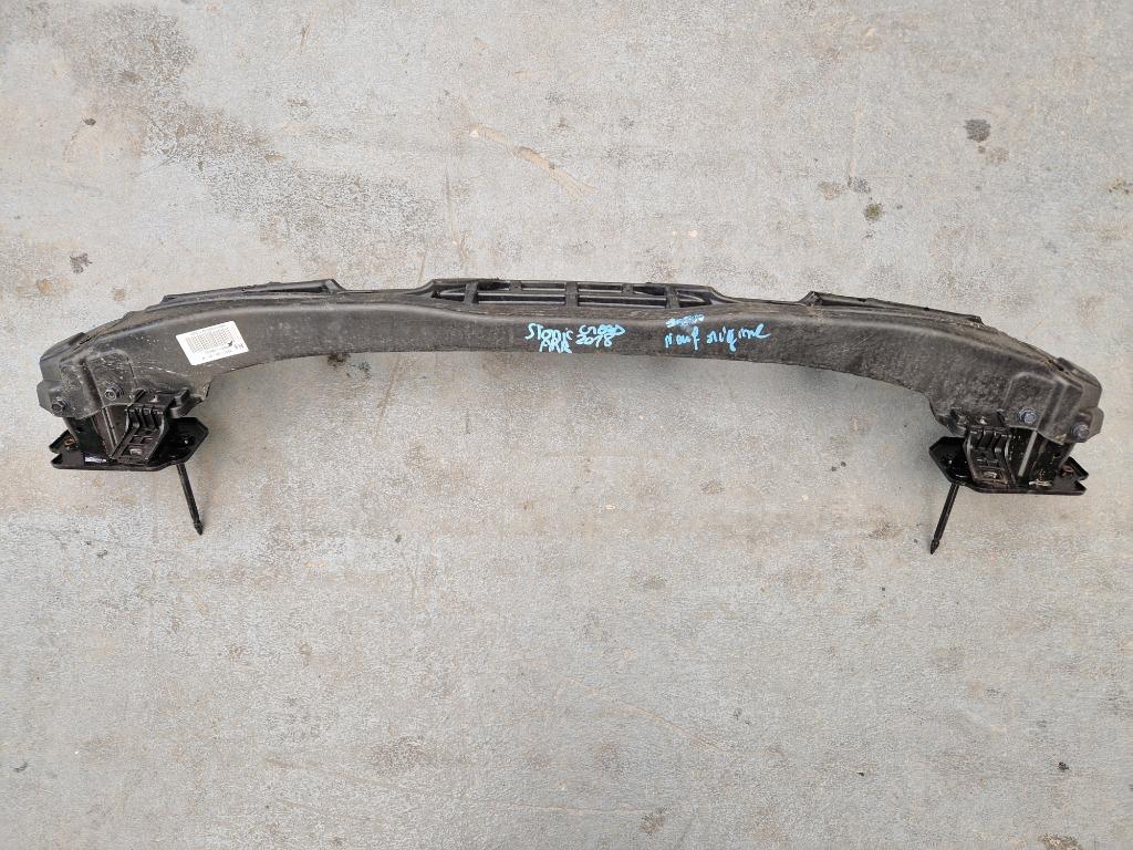 Traverse ARRIERE KIA STONIC CROSS  Barre renfort pare choc, Enlèvement, Kia