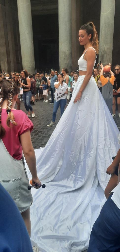 ROME, Envoi