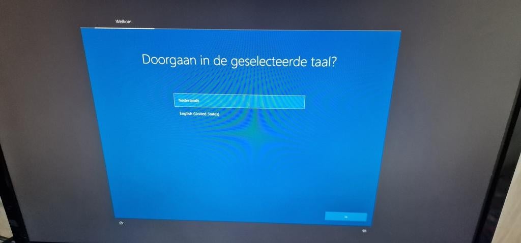 Pc lenovo.   Prijs overeen te komen, Computers en Software, Ophalen, Zo goed als nieuw