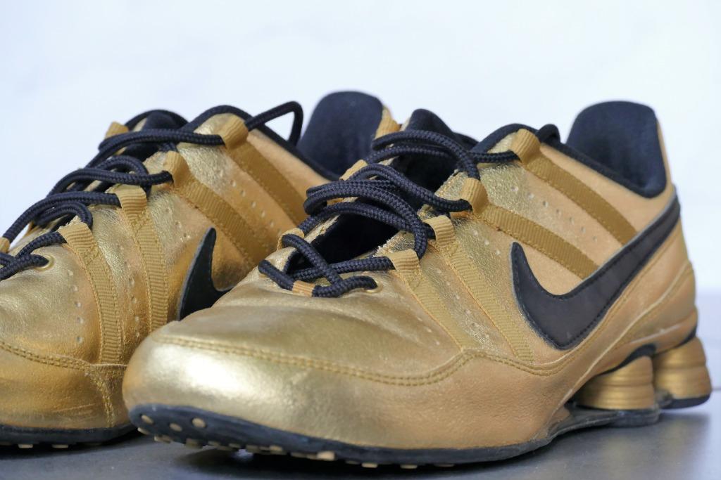 NIKE AIR SHOX 42.5, Kleding | Heren, Schoenen, Ophalen, Overige kleuren, Sportschoenen, Nike