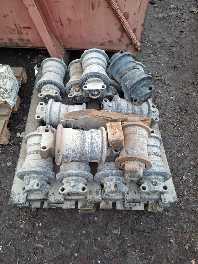 Onderrollen + sprockets hitachi 350, Ophalen of Verzenden
