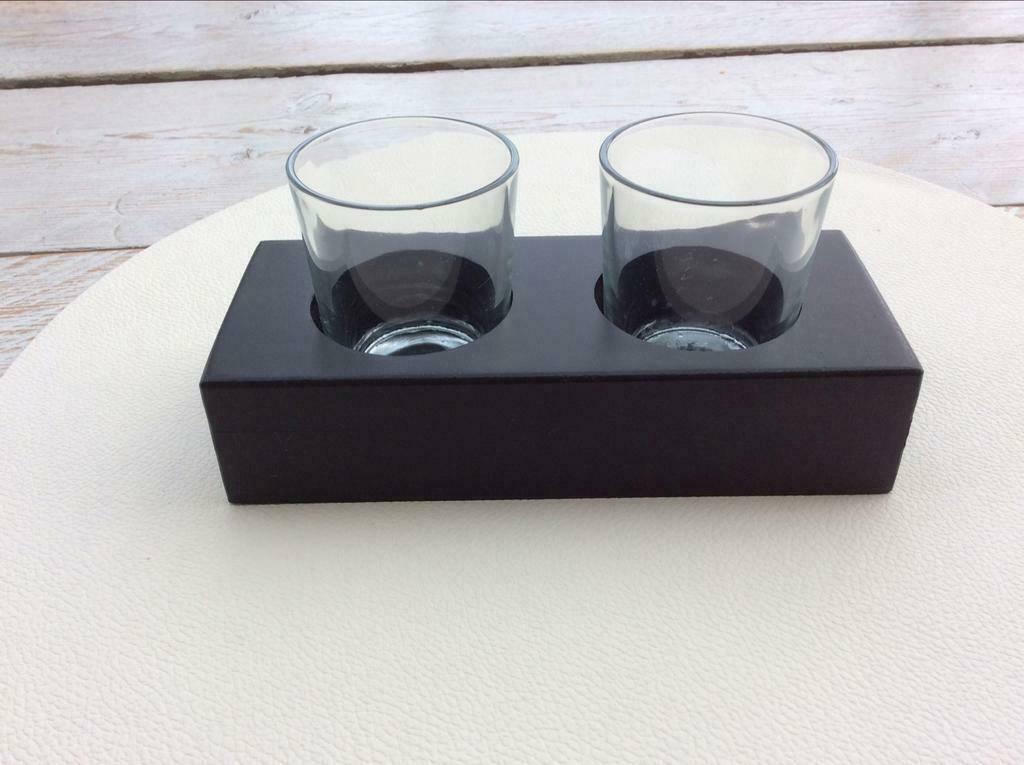 Waxinelichtjeshouder met 2 glaasjes. Nooit gebruikt, Kunststof, Zwart, Nieuw, Ophalen of Verzenden