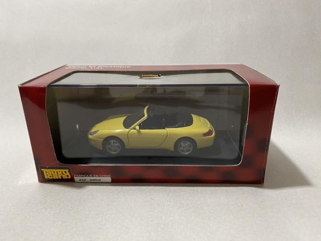 1:43 Porsche 911 996 Carrera open Cabrio geel, Enlèvement ou Envoi, Comme neuf, Voiture