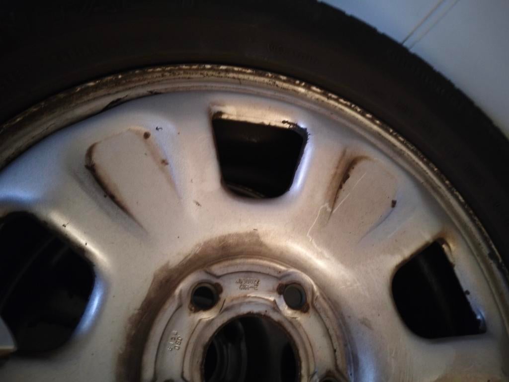 Velgen, banden set Dacia Duster 215 65 R 16 98, Ophalen, Band(en)