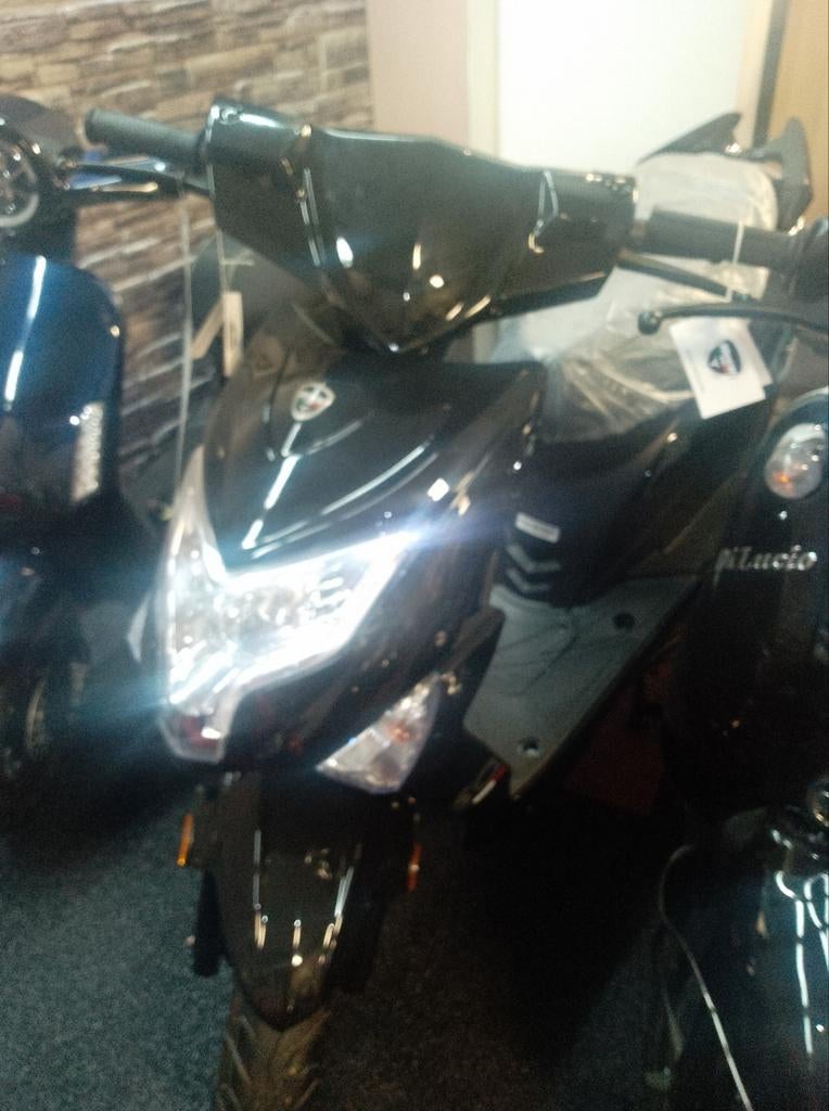 Neco one 12 inch grote promotie op, Fietsen en Brommers, Scooters | Overige merken, Ophalen, Neco, Nieuw, Klasse A (25 km/u)