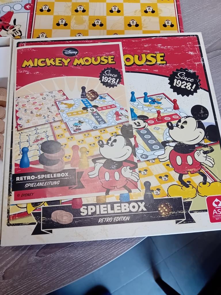 Mickey mouse spellendoos, Hobby en Vrije tijd, Vijf spelers of meer, Ophalen of Verzenden, Zo goed als nieuw