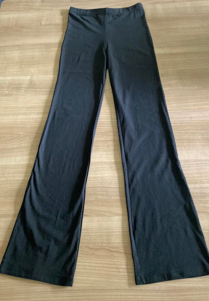 Flared legging maat 170 H&M, Enfants & Bébés, Vêtements enfant | Taille 170, Pantalon, Enlèvement ou Envoi, H&M, Utilisé