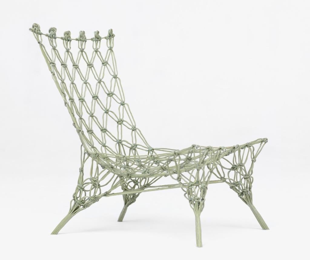The 'Knotted Chair' by Marcel Wanders, Enlèvement