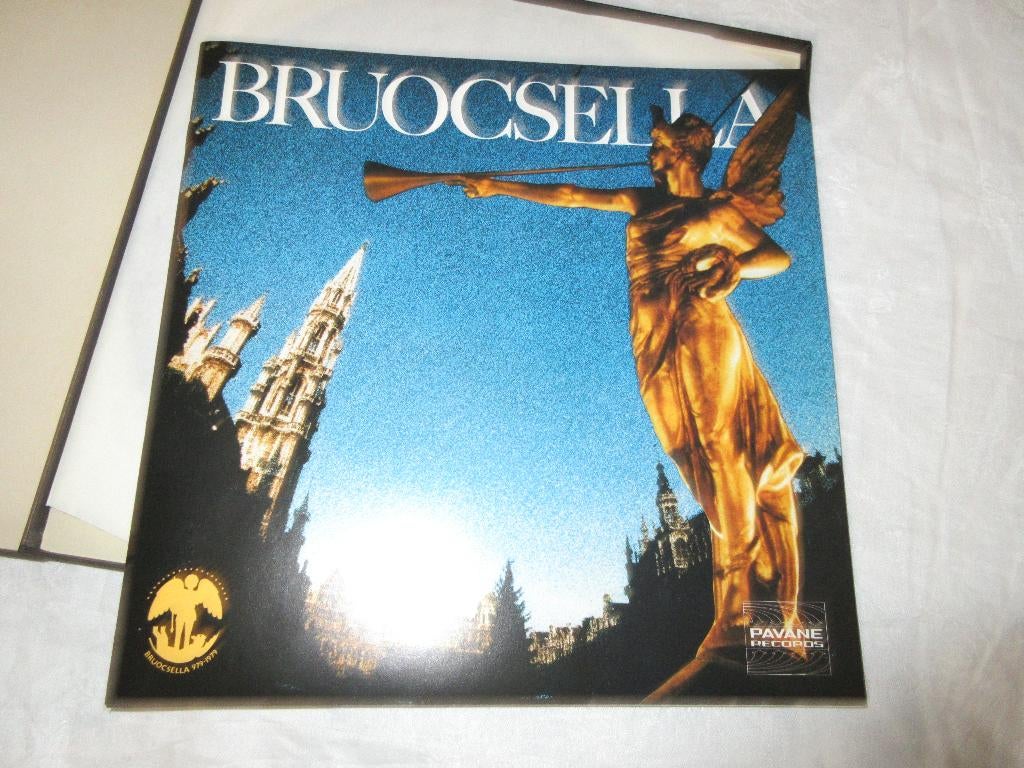 Verzamelbox Vinyl BRUOCSELLA millennium Brussel 979-1979, Ophalen