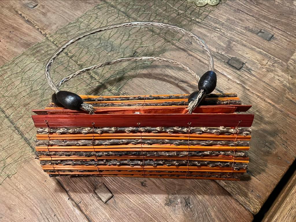 Unieke handmade handtas van bamboe, hout en stof, Handtassen en Accessoires, Tassen | Damestassen, Ophalen of Verzenden, Zo goed als nieuw