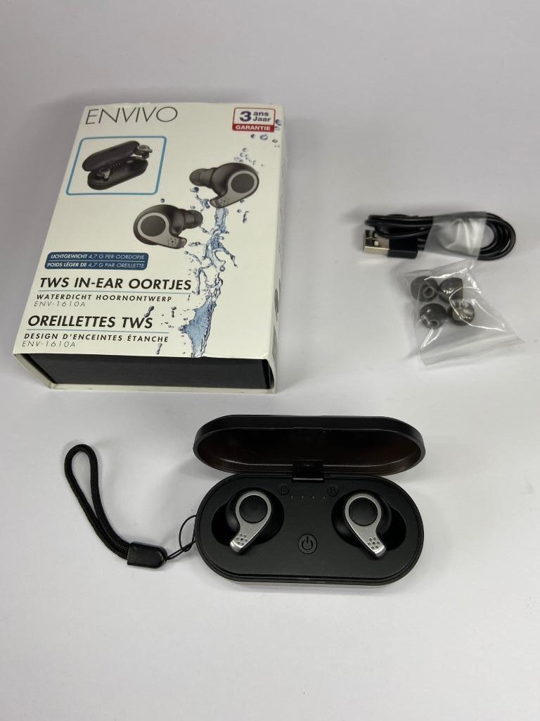 Envivo ENV-1610A Earbuds met charging case, Enlèvement ou Envoi, Utilisé, Intra-auriculaires (In-Ear)
