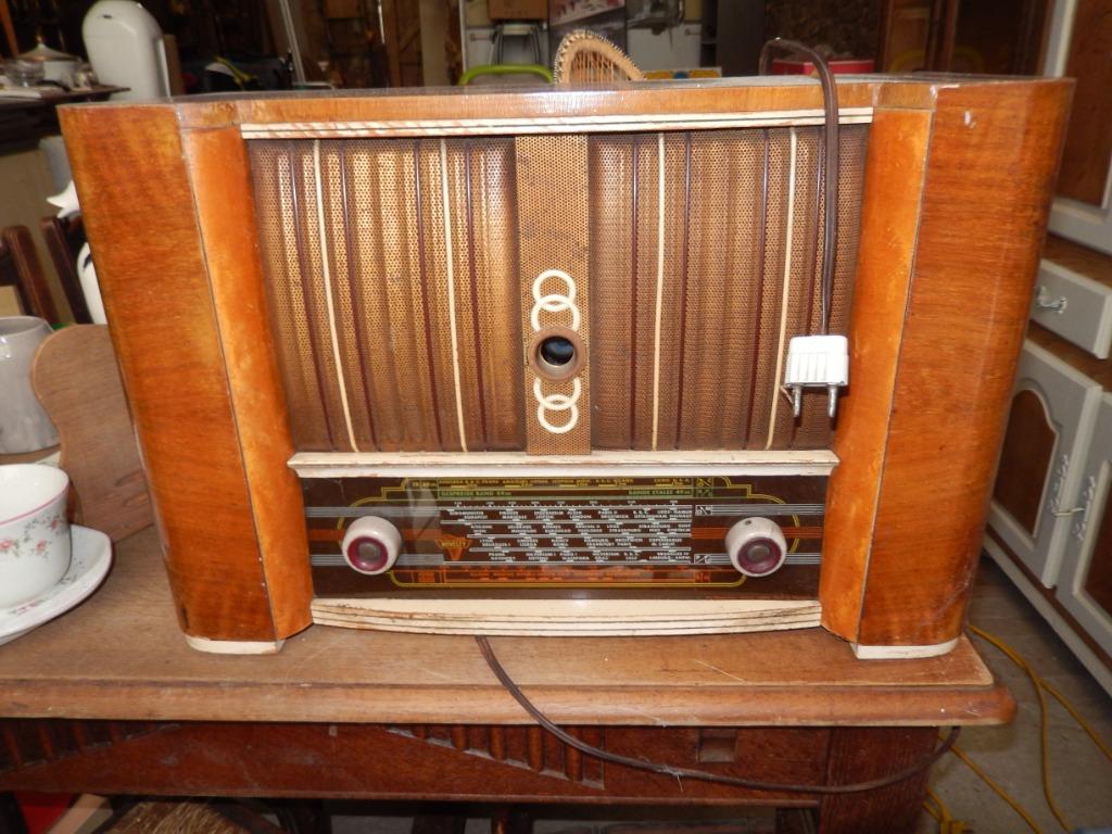 radio rétro de Goodmans Industries, Collections, Rétro, Audio et Vidéo, Enlèvement ou Envoi