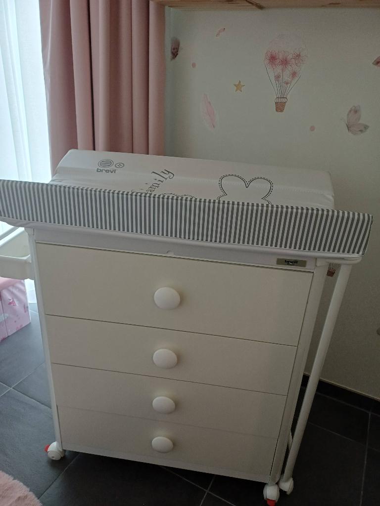 Verzorgingstafel met bad, Kinderen en Baby's, Badjes en Verzorging, Ophalen, Zo goed als nieuw, Badje