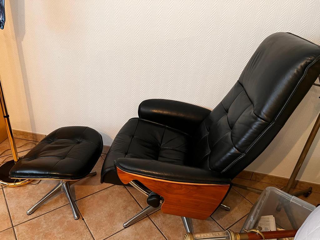 Relax zetel met voetbankje, Ophalen, Gebruikt, 100 tot 125 cm, Leer
