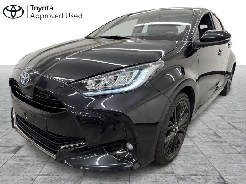 Toyota Yaris Style + Navi + Hi-tech + Pano, Auto's, Automaat, 1498 cc, 116 pk, Zwart