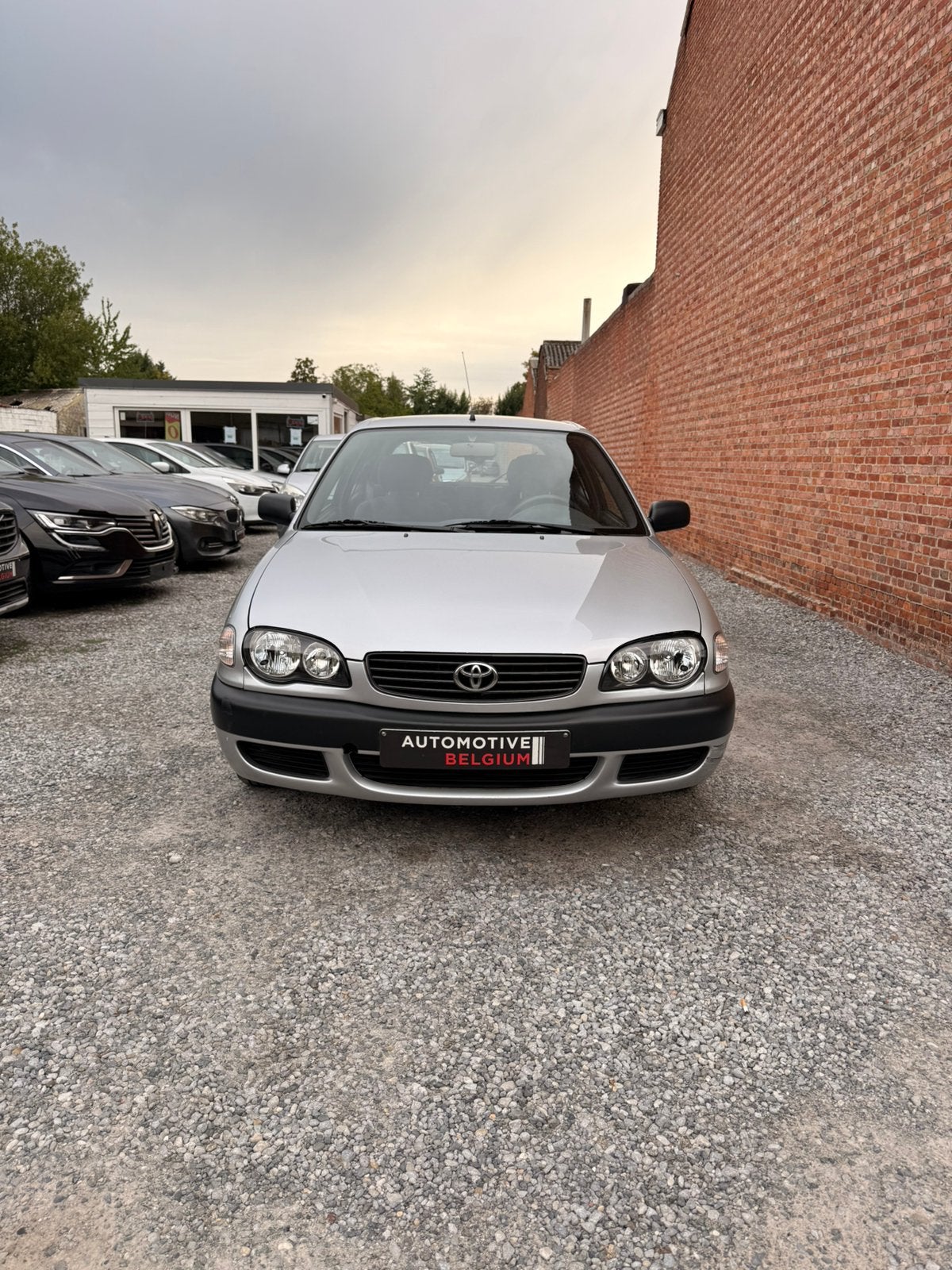 Toyota Corolla 1.4 Benzine slechts 52.000 km, Autos, Argent ou Gris, Achat, Boîte manuelle, Corolla