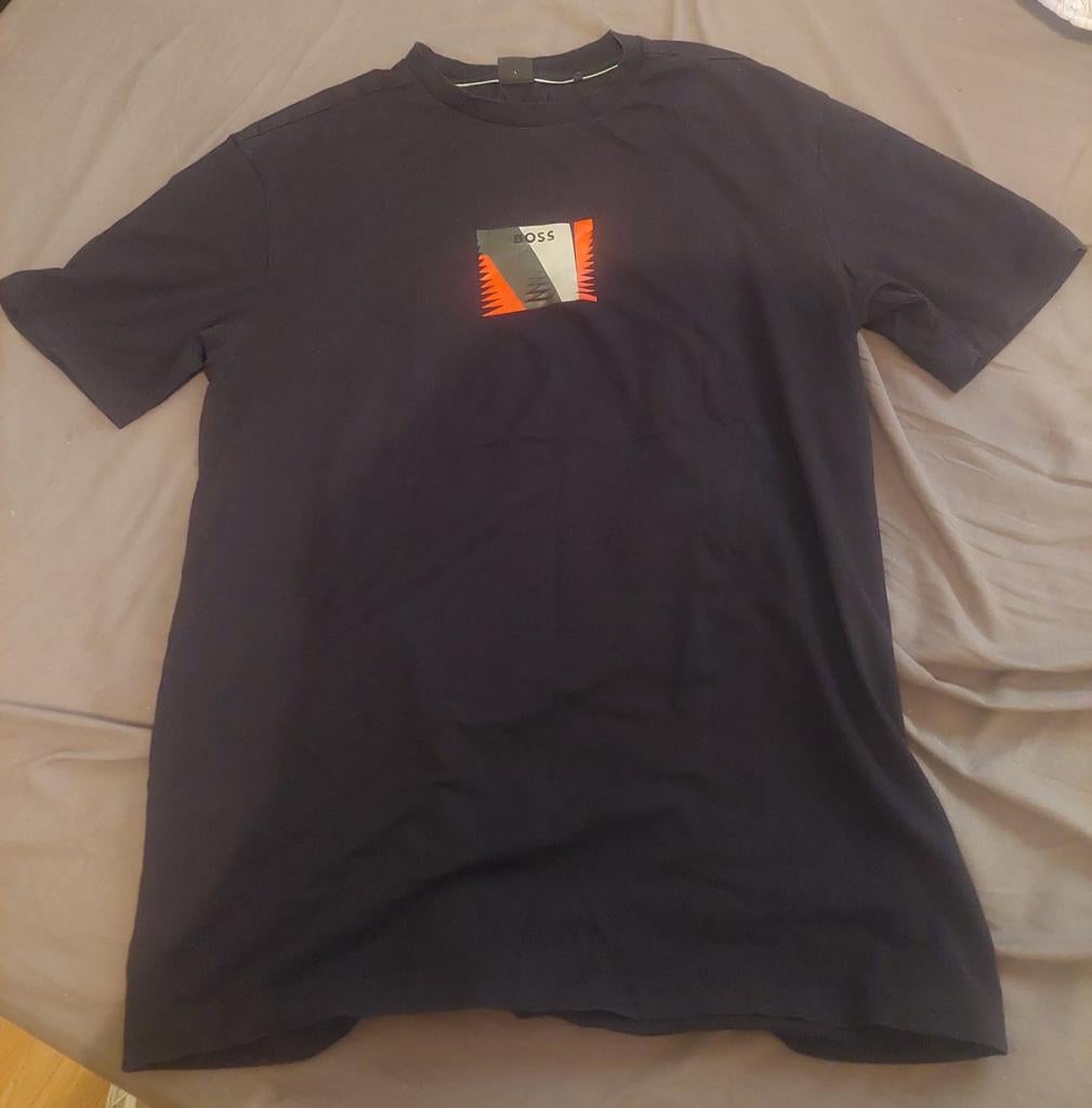 Chemise Hugo Boss noire taille L à vendre, Hugo boss, Taille 52/54 (L), Enlèvement, Porté