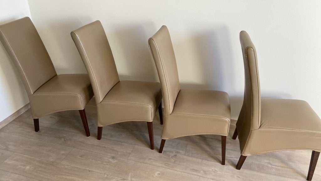 4 leder stoelen te koop voor 50€, Huis en Inrichting, Ophalen, Zo goed als nieuw, Leer, Vier